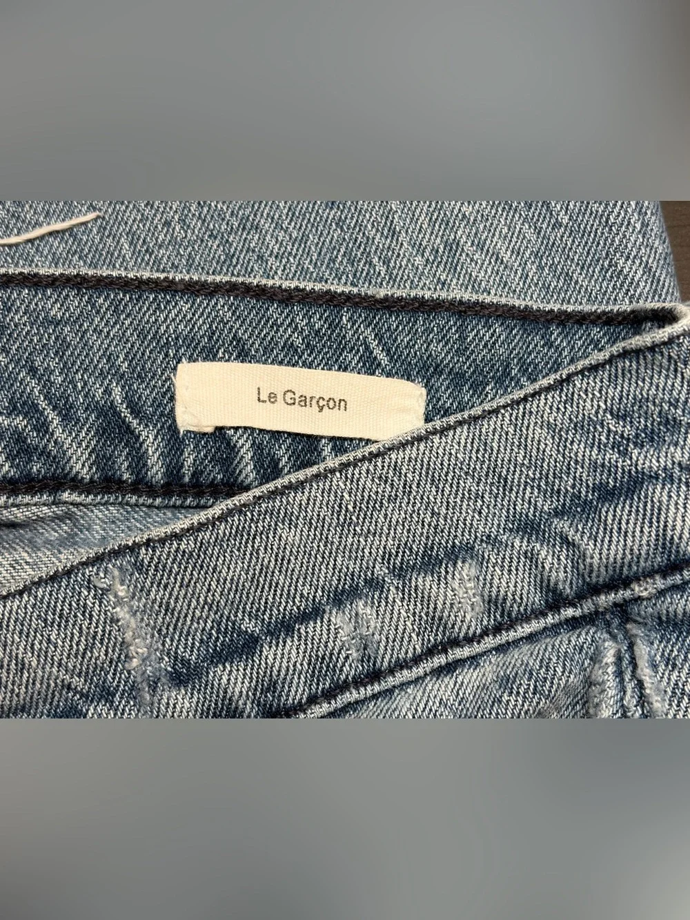 FRAME Le Garçon Relaxed Slim-Boyfriend Jeans in Beldon Rips Size 28 Street Style